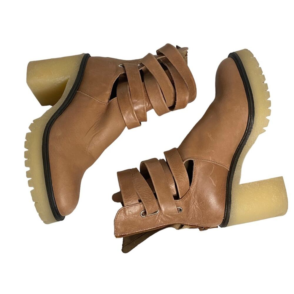 NWOT Free People Jesse Cutout Platform Boot Size 38.5 (US 8) in English Tan